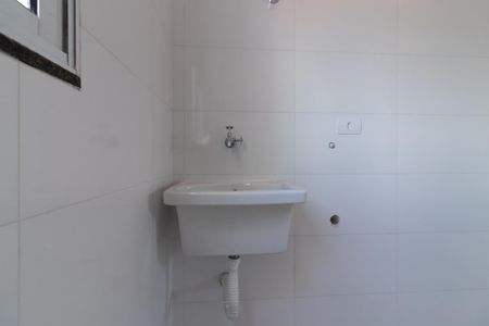 Apartamento para alugar com 37m², 2 quartos e sem vaga Apartamento para alugar com 37m², 2 quartos e sem vagaCozinha e Área de Serviço