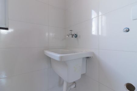 Apartamento para alugar com 37m², 2 quartos e sem vaga Apartamento para alugar com 37m², 2 quartos e sem vagaCozinha e Área de Serviço