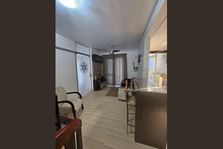 Apartamento à venda com 2 quartos, 72m² em Industrial, Novo Hamburgo