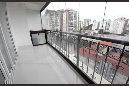 Apartamento para alugar com 123m², 4 quartos e 2 vagas