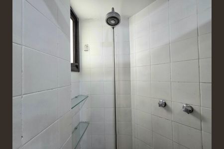 Apartamento à venda com 86m², 3 quartos e 2 vagas Apartamento à venda com 86m², 3 quartos e 2 vagasBanheiro Social