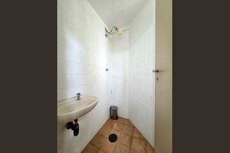 Apartamento à venda com 86m², 3 quartos e 2 vagas Apartamento à venda com 86m², 3 quartos e 2 vagasBanheiro de serviço