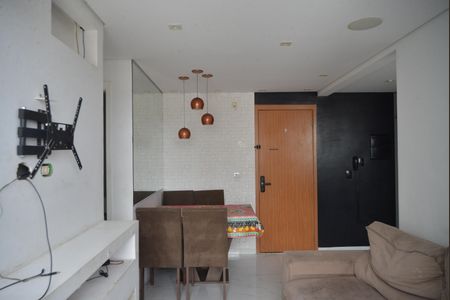 Sala de apartamento para alugar com 2 quartos, 51m² em Utinga, Santo André