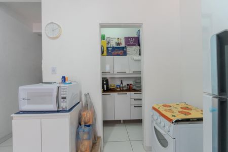 Cozinha de kitnet/studio para alugar com 1 quarto, 33m² em Bela Vista, São Paulo
