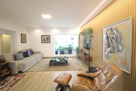 Sala de casa à venda com 4 quartos, 459m² em Pedreira, São Paulo