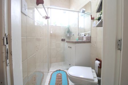 Banheiro da suíte 1 de casa à venda com 4 quartos, 459m² em Pedreira, São Paulo