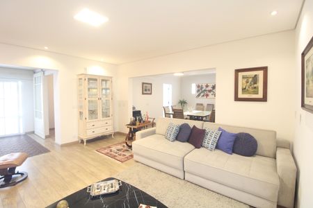 Sala de casa à venda com 4 quartos, 459m² em Pedreira, São Paulo