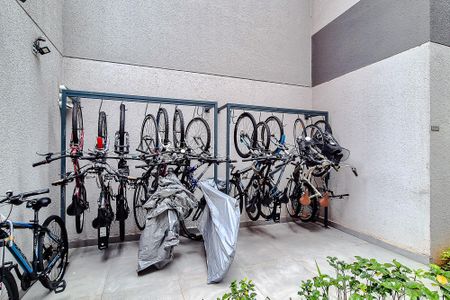 Apartamento à venda com 32m², 2 quartos e sem vagaÁrea comum