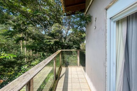 Casa de condomínio para alugar com 380m², 3 quartos e 4 vagasVaranda Suíte 2