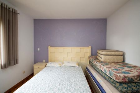 Casa de condomínio para alugar com 380m², 3 quartos e 4 vagasQuarto 1