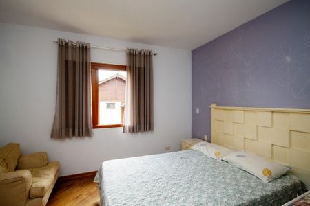 Casa de condomínio para alugar com 380m², 3 quartos e 4 vagasQuarto 1