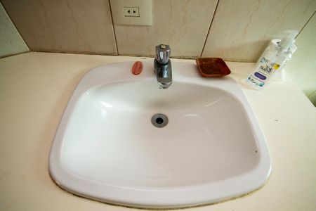 Casa de condomínio para alugar com 380m², 3 quartos e 4 vagasBanheiro Churrasqueira