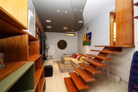 Casa de condomínio para alugar com 380m², 3 quartos e 4 vagasSala de Cinema