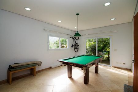 Casa de condomínio para alugar com 380m², 3 quartos e 4 vagasSalão de Jogos