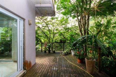 Casa de condomínio para alugar com 380m², 3 quartos e 4 vagasVaranda Salão de Jogos