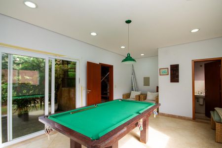 Casa de condomínio para alugar com 380m², 3 quartos e 4 vagasSalão de Jogos