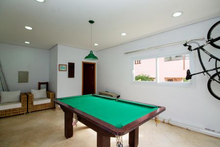 Casa de condomínio para alugar com 380m², 3 quartos e 4 vagasSalão de Jogos