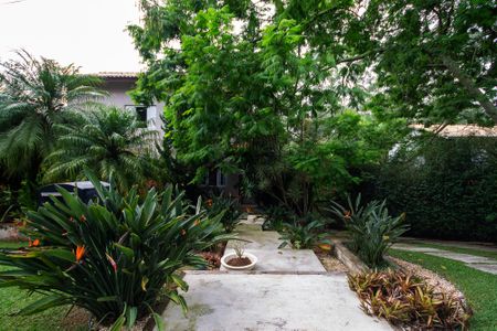 Entrada Rua de casa de condomínio para alugar com 3 quartos, 380m² em Residencial San Diego (paysage Vert), Cotia