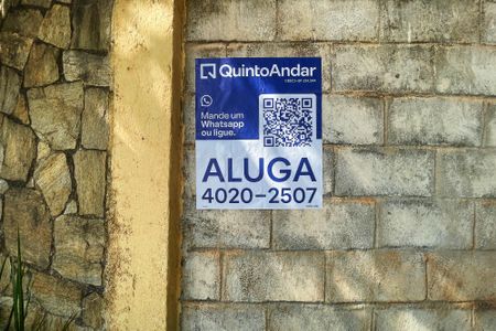 Casa de condomínio para alugar com 380m², 3 quartos e 4 vagasPlaca