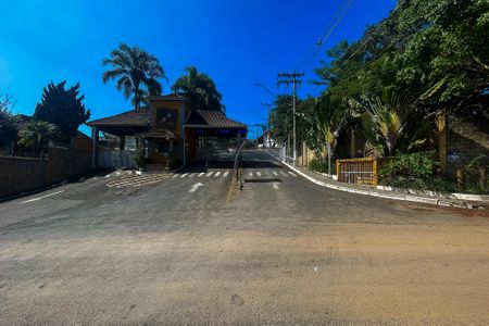 Casa de condomínio para alugar com 380m², 3 quartos e 4 vagasFachada Condomínio