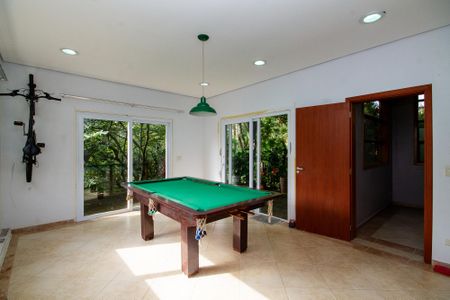 Casa de condomínio para alugar com 380m², 3 quartos e 4 vagasSalão de Jogos