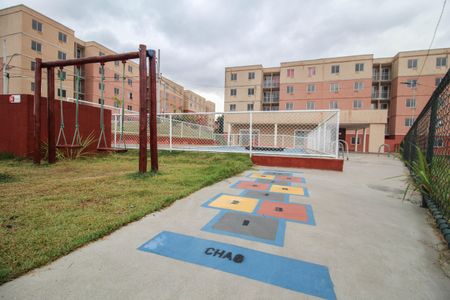 Apartamento para alugar com 60m², 2 quartos e 1 vagaÁrea comum - Playground