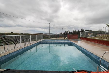 Apartamento para alugar com 60m², 2 quartos e 1 vagaÁrea comum - Piscina