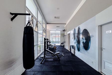 Apartamento para alugar com 137m², 3 quartos e 2 vagas Apartamento para alugar com 137m², 3 quartos e 2 vagasÁrea comum - Academia