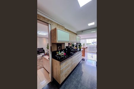 Apartamento para alugar com 137m², 3 quartos e 2 vagas Apartamento para alugar com 137m², 3 quartos e 2 vagasCozinha