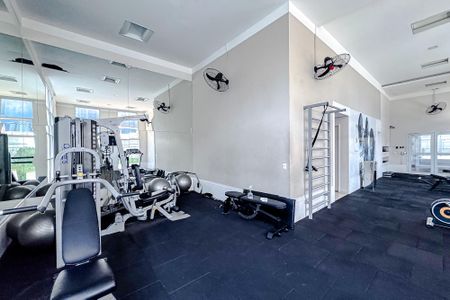 Apartamento para alugar com 137m², 3 quartos e 2 vagas Apartamento para alugar com 137m², 3 quartos e 2 vagasÁrea comum - Academia