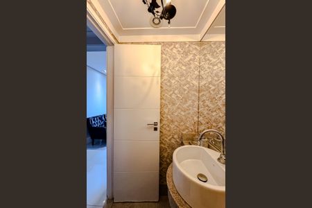 Apartamento para alugar com 137m², 3 quartos e 2 vagas Apartamento para alugar com 137m², 3 quartos e 2 vagasLavabo