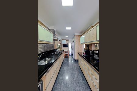 Apartamento para alugar com 137m², 3 quartos e 2 vagas Apartamento para alugar com 137m², 3 quartos e 2 vagasCozinha