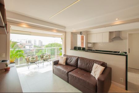 Sala de apartamento à venda com 3 quartos, 185m² em Vila Ipojuca, São Paulo