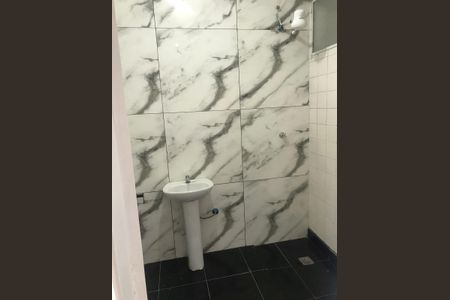 Banheiro de apartamento para alugar com 1 quarto, 45m² em Centro, Campinas