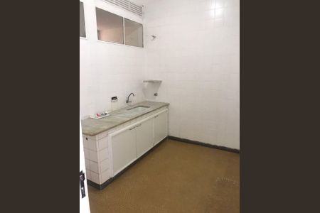 Cozinha de apartamento para alugar com 1 quarto, 45m² em Centro, Campinas
