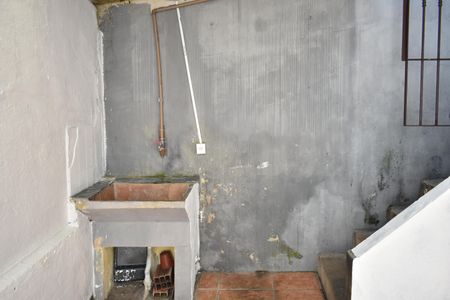 Casa para alugar com 50m², 1 quarto e 1 vagaQuintal