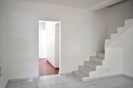 Sala de casa para alugar com 1 quarto, 50m² em Vila da Saúde, São Paulo