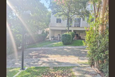 Casa de condomínio para alugar com 126m², 2 quartos e 1 vagaCondomínio