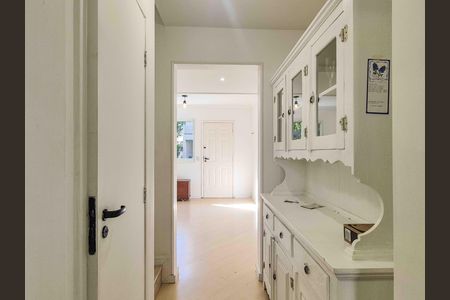 Sala de casa de condomínio para alugar com 2 quartos, 126m² em Vila São Silvestre, São Paulo