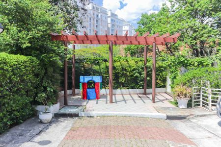 Casa de condomínio para alugar com 126m², 2 quartos e 1 vagaÁrea comum - Playground