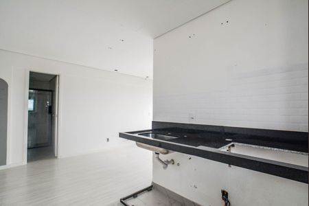 Apartamento à venda com 47m², 2 quartos e 1 vaga Apartamento à venda com 47m², 2 quartos e 1 vagaCozinha e Área de Serviço