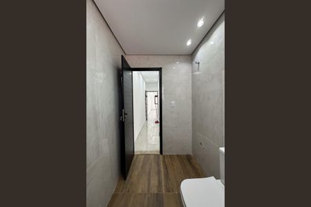 Casa para alugar com 72m², 2 quartos e sem vagaBanheiro