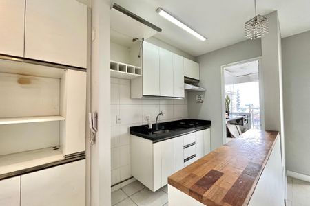 Apartamento à venda com 64m², 2 quartos e 1 vaga Apartamento à venda com 64m², 2 quartos e 1 vagaCozinha