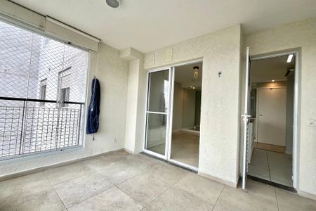 Varanda de apartamento para alugar com 2 quartos, 64m² em Vila Paulista, São Paulo