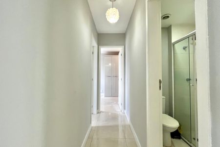 Corredor de apartamento para alugar com 2 quartos, 64m² em Vila Paulista, São Paulo