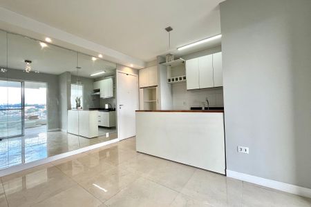 Sala de apartamento para alugar com 2 quartos, 64m² em Vila Paulista, São Paulo