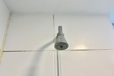 Apartamento à venda com 64m², 2 quartos e 1 vaga Apartamento à venda com 64m², 2 quartos e 1 vagaBanheiro da Suíte