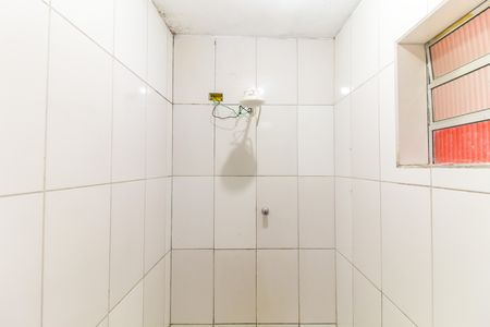 Banheiro de casa para alugar com 1 quarto, 35m² em Vila Nova Curuca, São Paulo