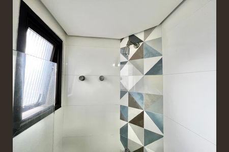 Apartamento à venda com 65m², 2 quartos e 2 vagas Apartamento à venda com 65m², 2 quartos e 2 vagasBanheiro