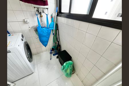 Apartamento à venda com 65m², 2 quartos e 2 vagas Apartamento à venda com 65m², 2 quartos e 2 vagasÁrea de Serviço